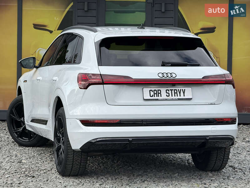 Внедорожник / Кроссовер Audi e-tron 2021 в Стрые