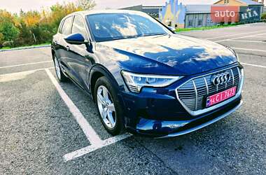 Внедорожник / Кроссовер Audi e-tron 2019 в Черновцах