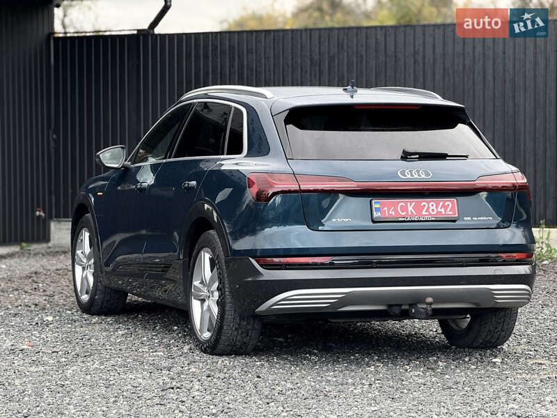 Позашляховик / Кросовер Audi e-tron 2019 в Дрогобичі