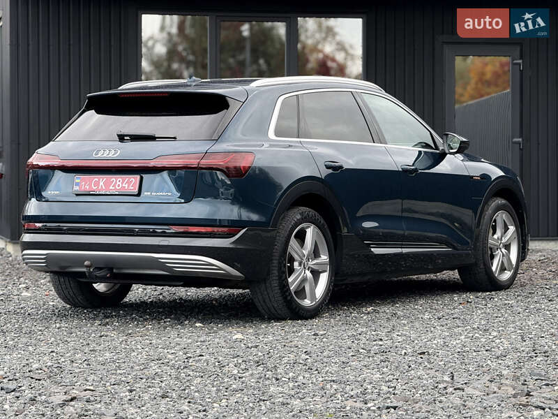 Позашляховик / Кросовер Audi e-tron 2019 в Дрогобичі
