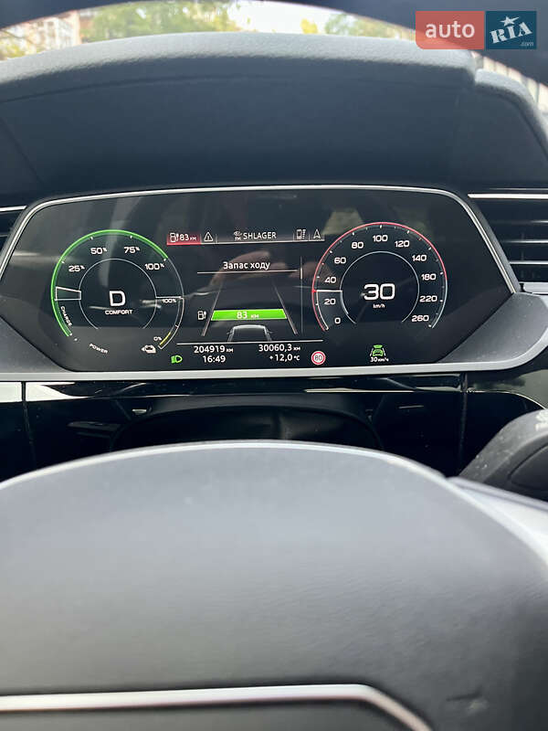 Позашляховик / Кросовер Audi e-tron 2019 в Києві