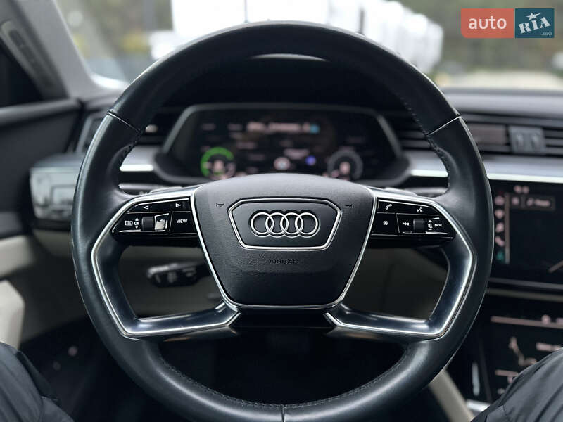 Внедорожник / Кроссовер Audi e-tron 2021 в Ковеле