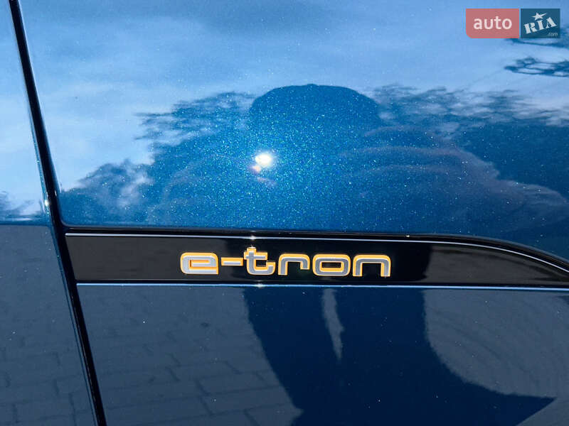 Внедорожник / Кроссовер Audi e-tron 2021 в Ковеле