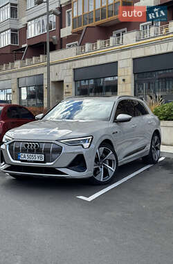 Внедорожник / Кроссовер Audi e-tron 2021 в Умани