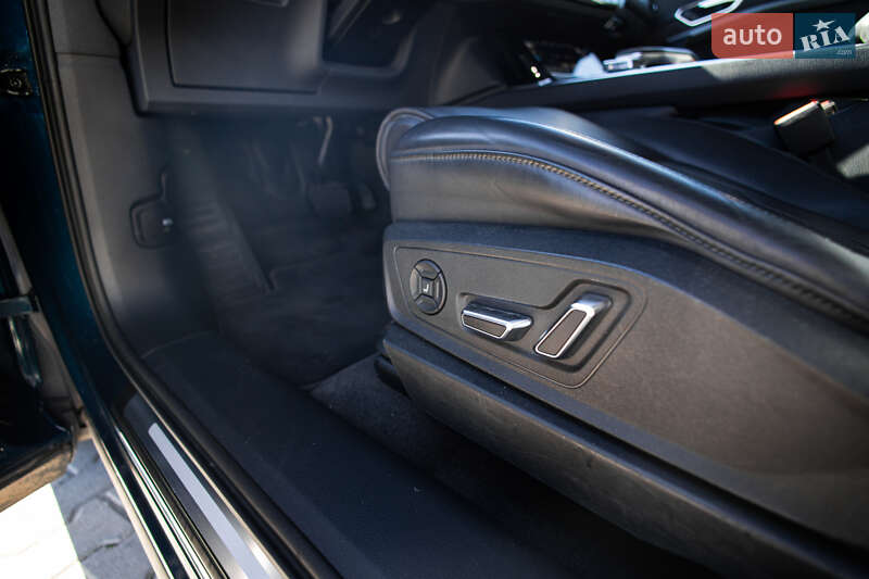 Позашляховик / Кросовер Audi e-tron 2021 в Львові