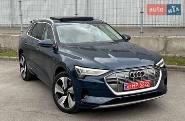 Позашляховик / Кросовер Audi e-tron 2020 в 