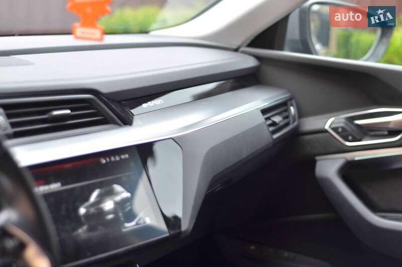 Внедорожник / Кроссовер Audi e-tron 2021 в Ковеле фото 22 Внедорожник / Кроссовер Audi e-tron 2021 в Ковеле