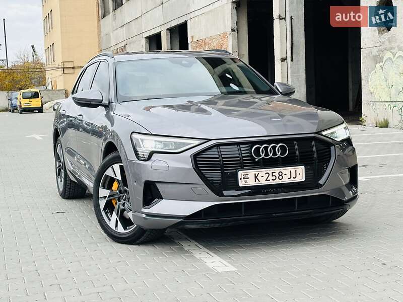 Позашляховик / Кросовер Audi e-tron 2021 в Тернополі фото 4 Позашляховик / Кросовер Audi e-tron 2021 в Тернополі
