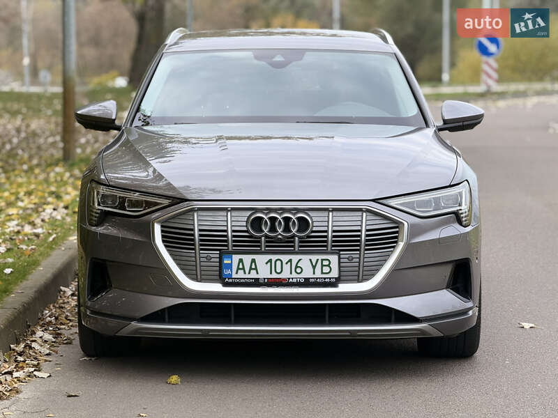 Позашляховик / Кросовер Audi e-tron 2020 в Києві