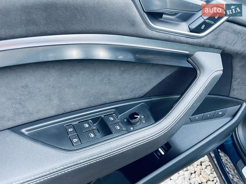 Внедорожник / Кроссовер Audi e-tron 2019 в Бродах фото 6 Внедорожник / Кроссовер Audi e-tron 2019 в Бродах