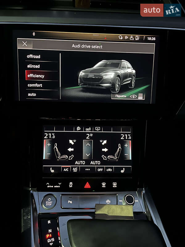 Позашляховик / Кросовер Audi e-tron 2019 в Києві