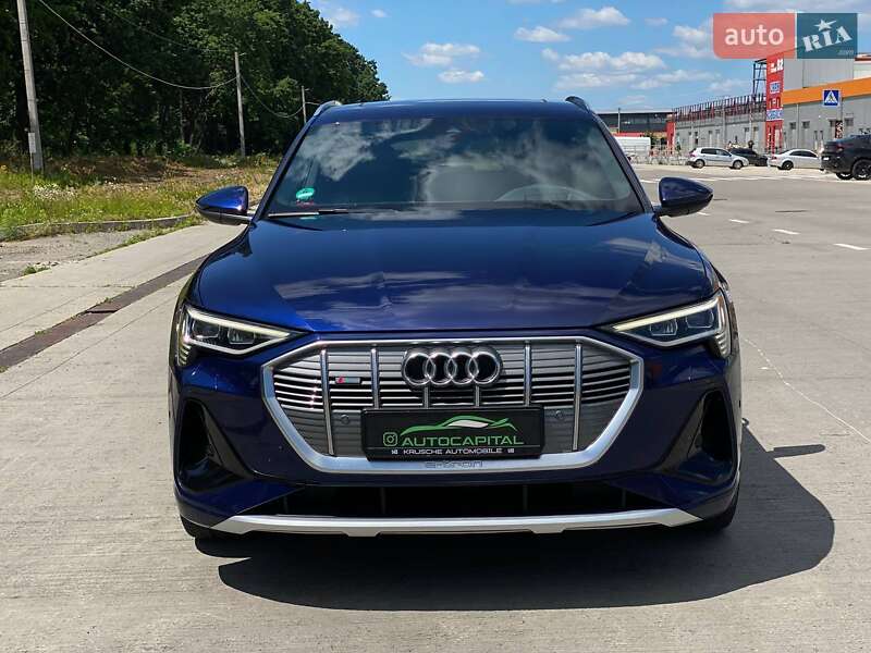 Позашляховик / Кросовер Audi e-tron 2021 в Києві фото 4 Позашляховик / Кросовер Audi e-tron 2021 в Києві