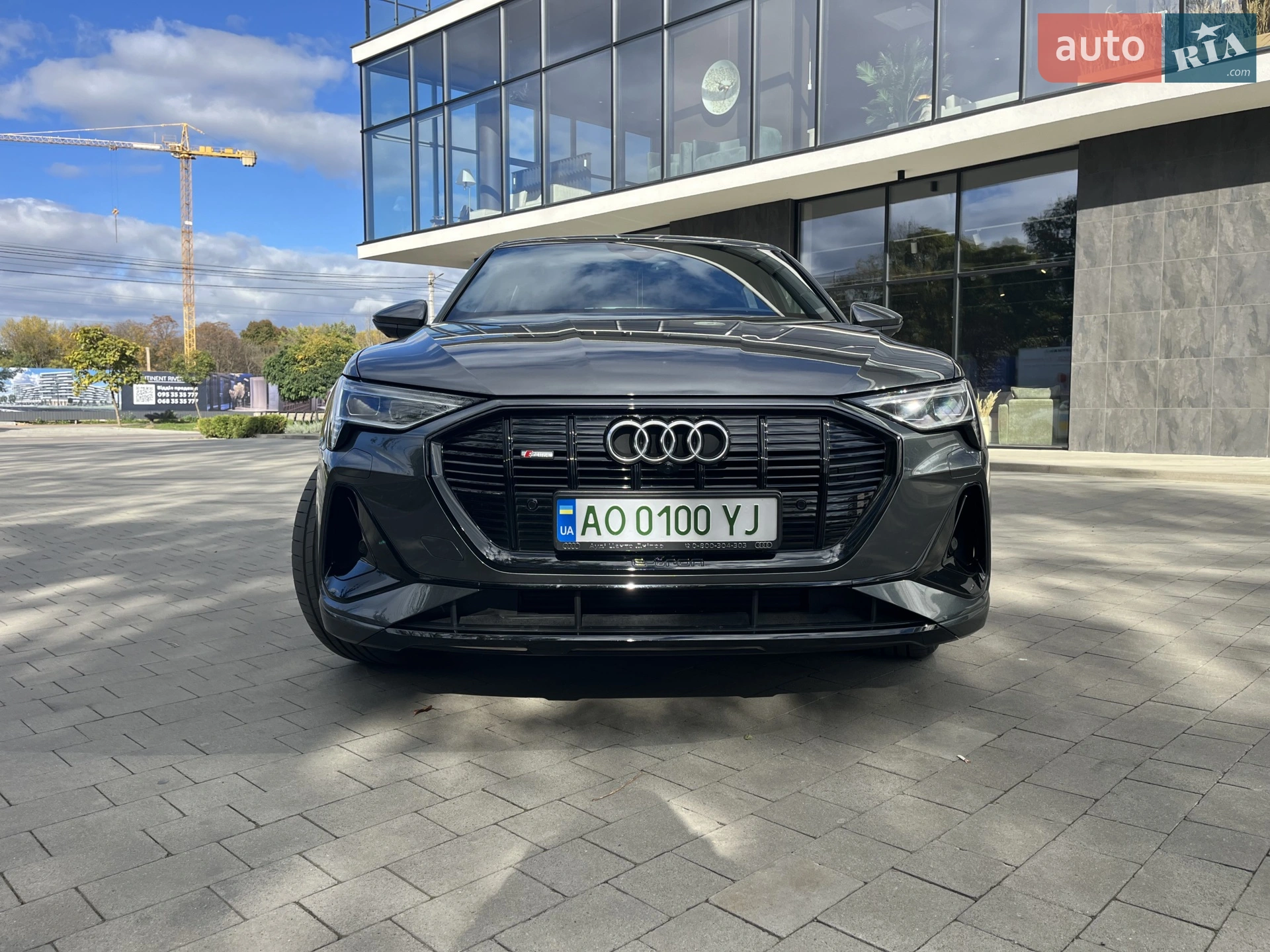 2023 Audi e-tron - фото 1