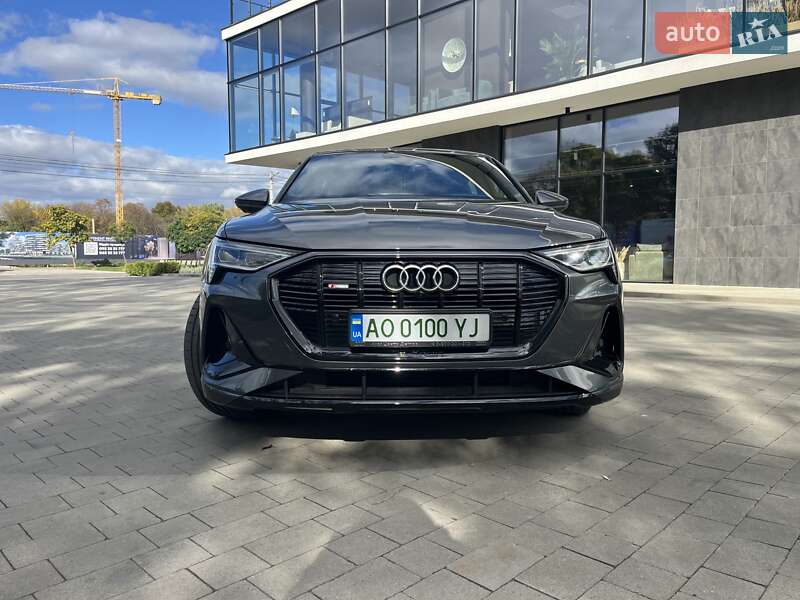 Позашляховик / Кросовер Audi e-tron 2023 в Ужгороді фото Позашляховик / Кросовер Audi e-tron 2023 в Ужгороді