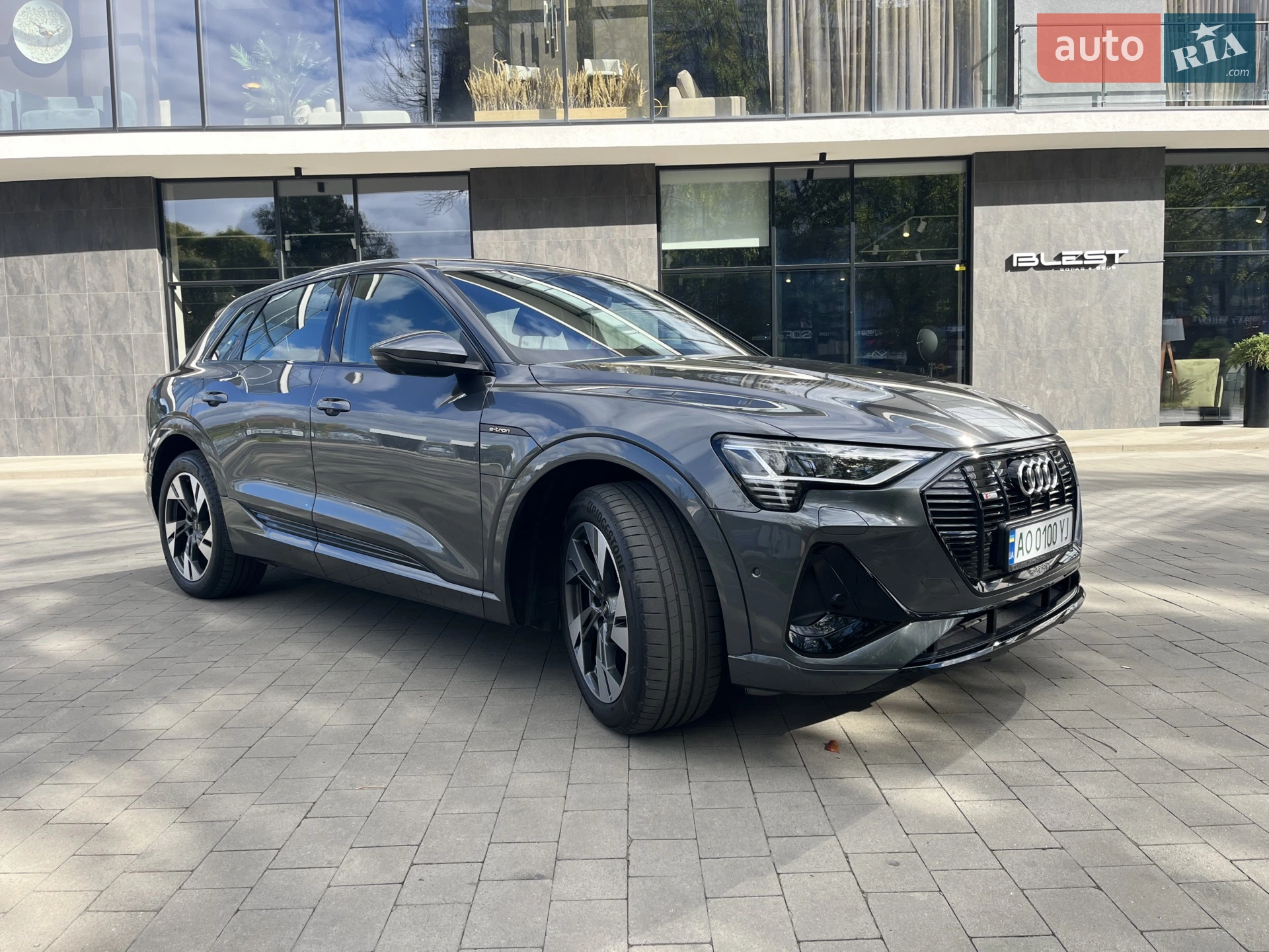 2023 Audi e-tron - мініатюра 8