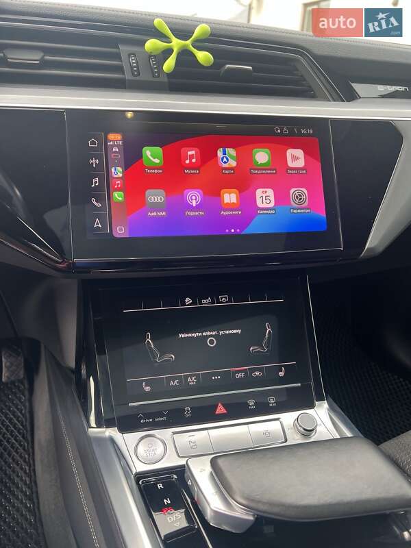 Позашляховик / Кросовер Audi e-tron 2019 в Ковелі