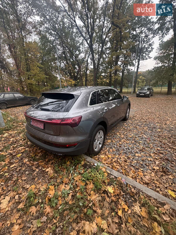 Позашляховик / Кросовер Audi e-tron 2021 в Харкові фото 4 Позашляховик / Кросовер Audi e-tron 2021 в Харкові