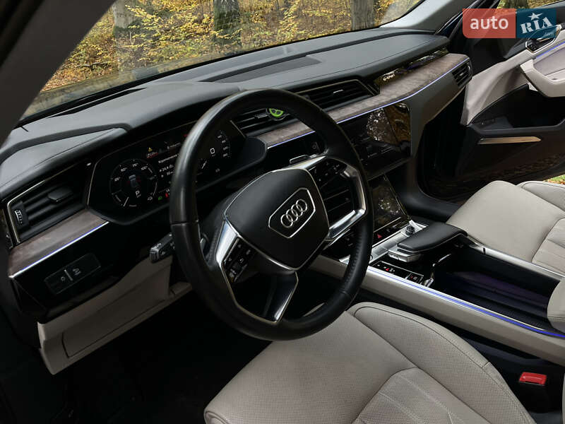 Позашляховик / Кросовер Audi e-tron 2019 в Івано-Франківську фото 5 Позашляховик / Кросовер Audi e-tron 2019 в Івано-Франківську