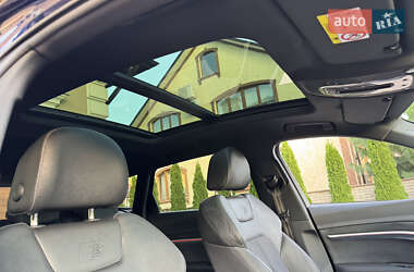 Позашляховик / Кросовер Audi e-tron 2022 в  фото 82 Позашляховик / Кросовер Audi e-tron 2022 в