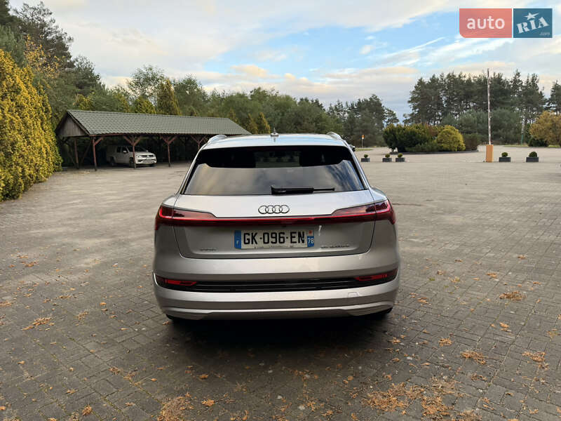 Позашляховик / Кросовер Audi e-tron 2023 в Львові