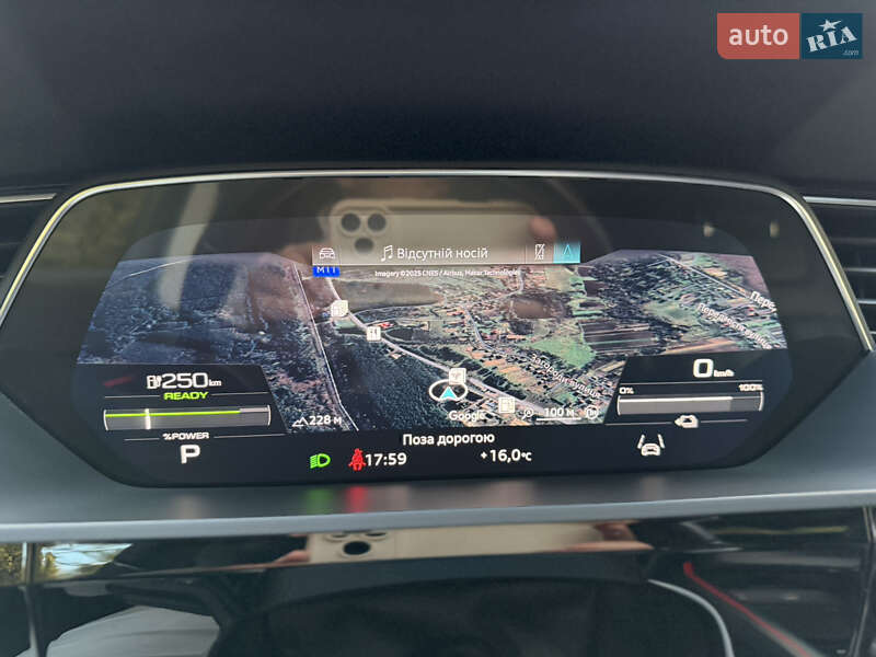 Позашляховик / Кросовер Audi e-tron 2023 в Львові