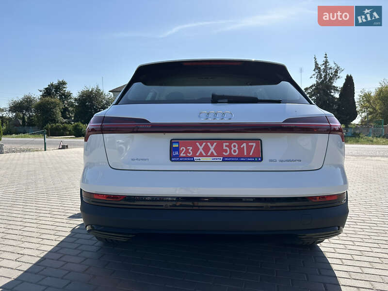 Внедорожник / Кроссовер Audi e-tron 2020 в Лопатине фото 9 Внедорожник / Кроссовер Audi e-tron 2020 в Лопатине