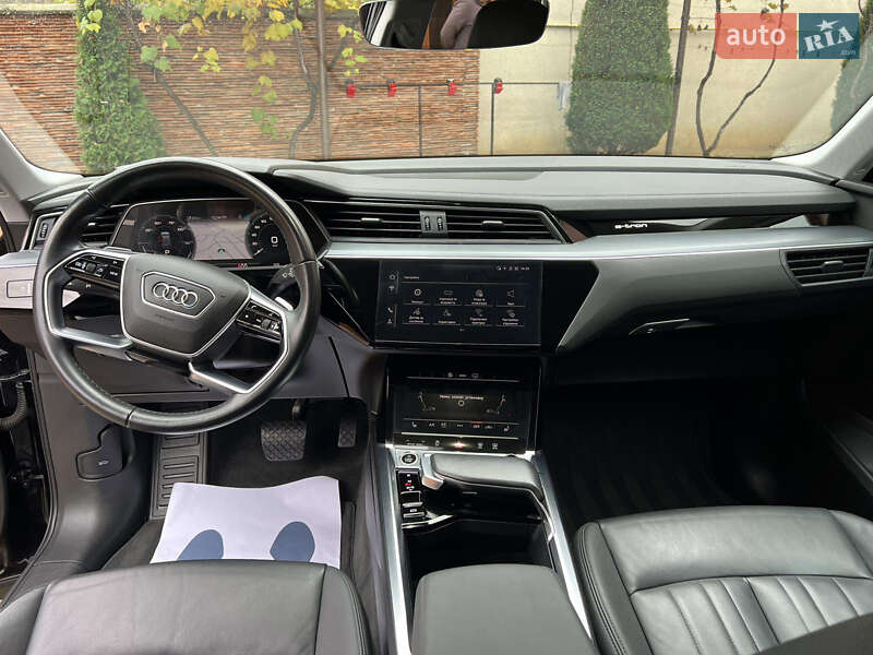 Внедорожник / Кроссовер Audi e-tron 2022 в Мукачево фото 11 Внедорожник / Кроссовер Audi e-tron 2022 в Мукачево