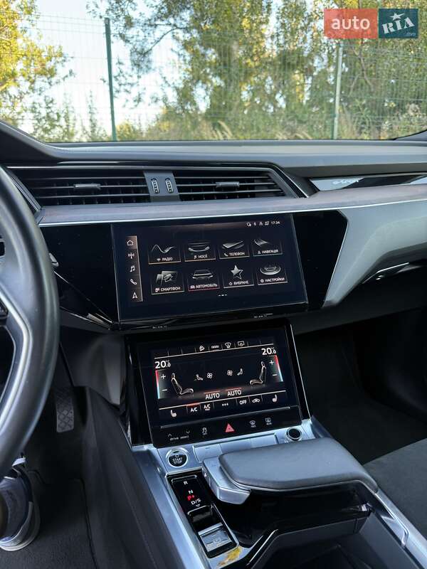 Позашляховик / Кросовер Audi e-tron 2020 в Луцьку фото 21 Позашляховик / Кросовер Audi e-tron 2020 в Луцьку