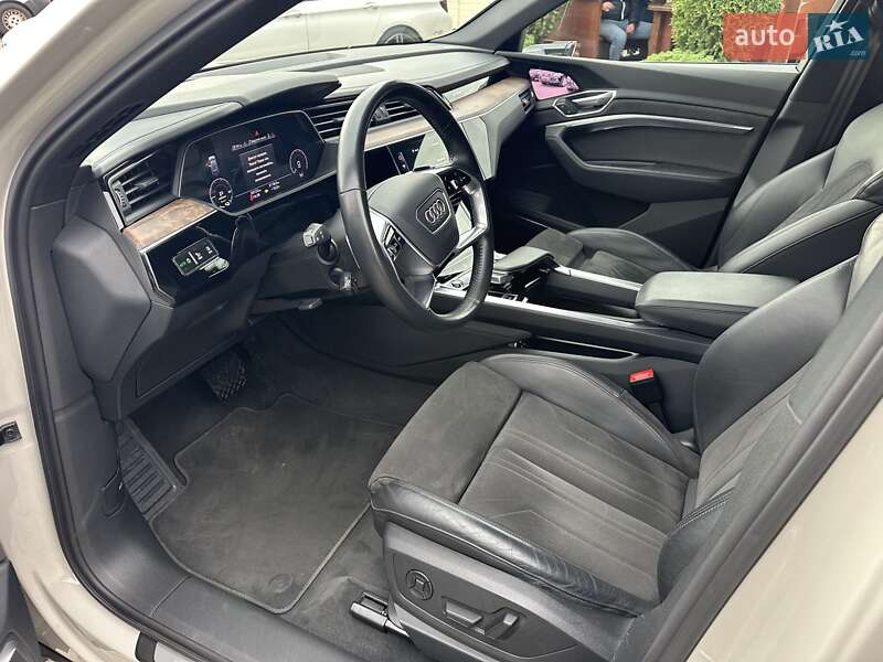 Позашляховик / Кросовер Audi e-tron 2020 в Луцьку фото 14 Позашляховик / Кросовер Audi e-tron 2020 в Луцьку