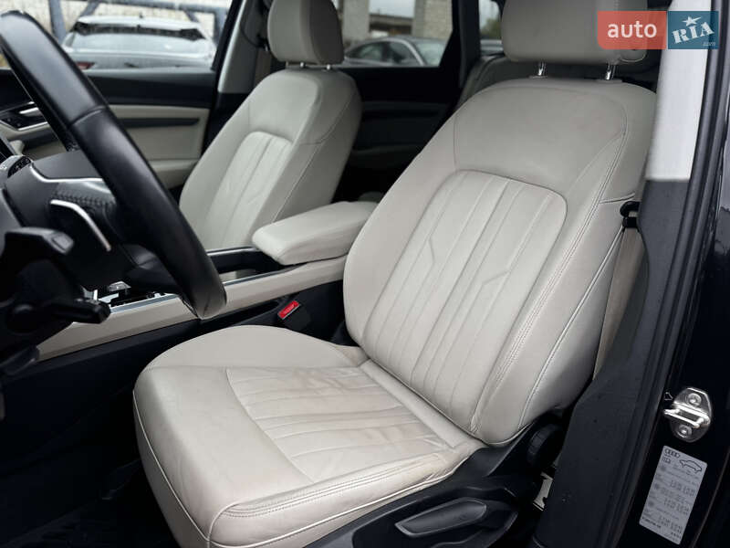 Позашляховик / Кросовер Audi e-tron 2020 в Житомирі фото 44 Позашляховик / Кросовер Audi e-tron 2020 в Житомирі