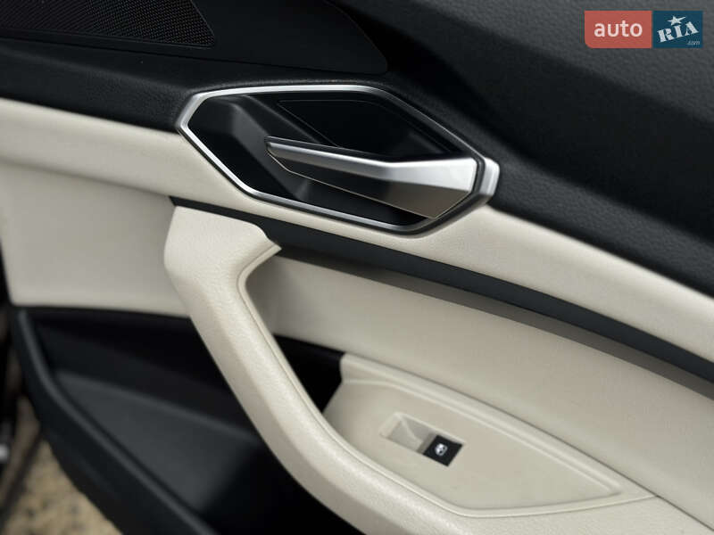 Позашляховик / Кросовер Audi e-tron 2020 в Житомирі фото 56 Позашляховик / Кросовер Audi e-tron 2020 в Житомирі