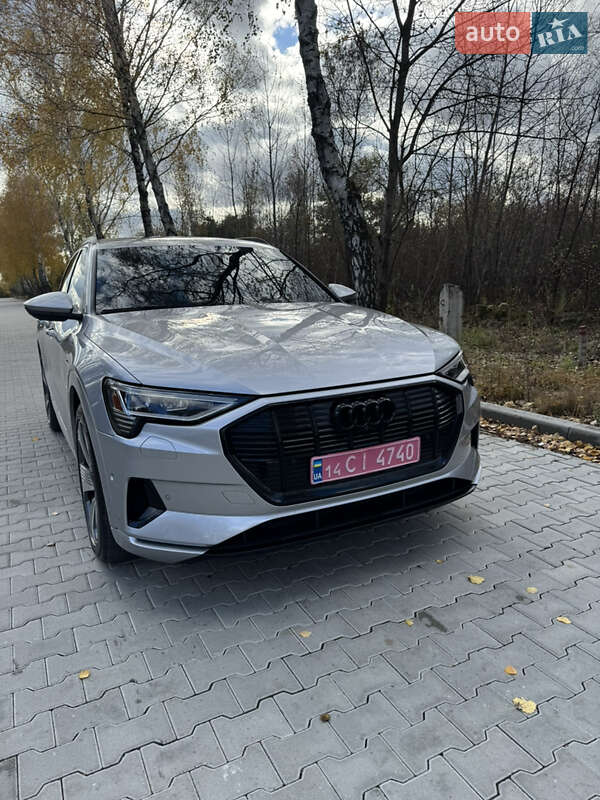 Позашляховик / Кросовер Audi e-tron 2022 в Львові фото 9 Позашляховик / Кросовер Audi e-tron 2022 в Львові