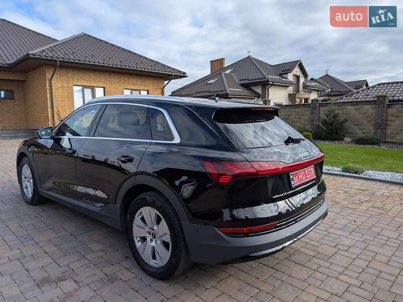 Позашляховик / Кросовер Audi e-tron 2022 в Луцьку фото 6 Позашляховик / Кросовер Audi e-tron 2022 в Луцьку