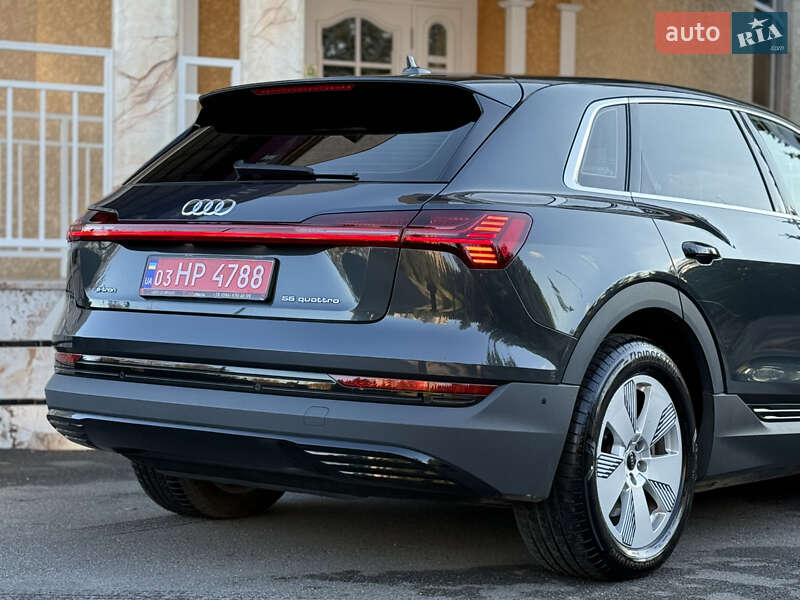 Внедорожник / Кроссовер Audi e-tron 2021 в Тернополе