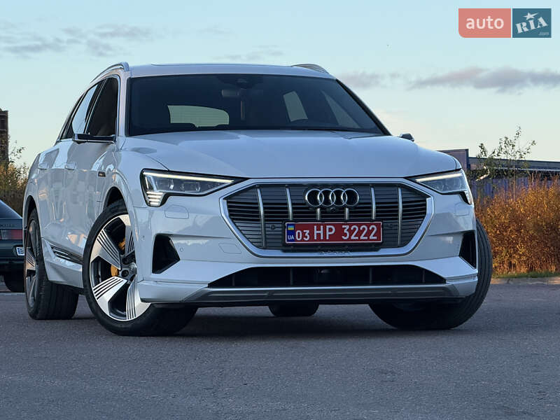 Позашляховик / Кросовер Audi e-tron 2020 в Львові фото 5 Позашляховик / Кросовер Audi e-tron 2020 в Львові