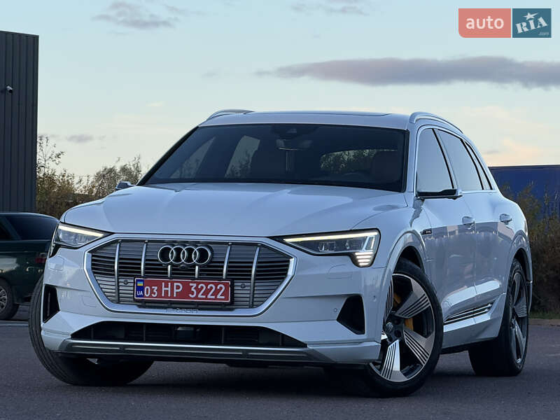 Позашляховик / Кросовер Audi e-tron 2020 в Львові фото 21 Позашляховик / Кросовер Audi e-tron 2020 в Львові