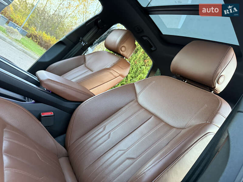 Позашляховик / Кросовер Audi e-tron 2020 в Львові фото 57 Позашляховик / Кросовер Audi e-tron 2020 в Львові