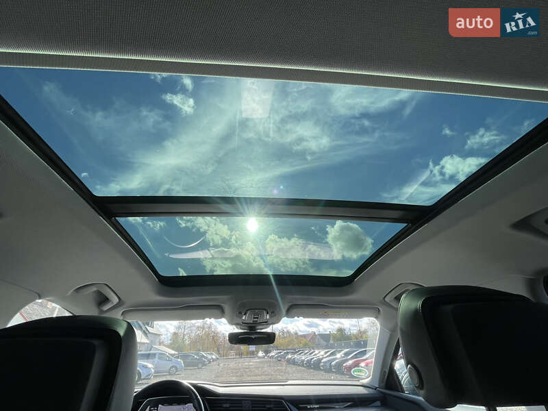 Позашляховик / Кросовер Audi e-tron 2022 в Луцьку