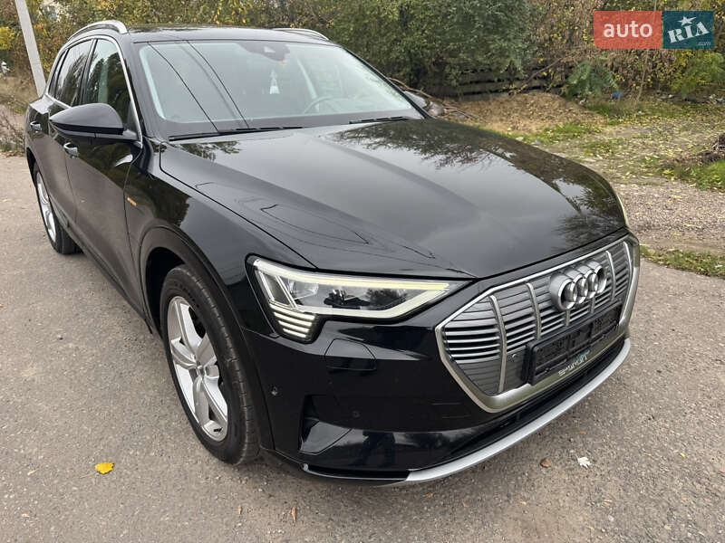 Позашляховик / Кросовер Audi e-tron 2019 в Одесі