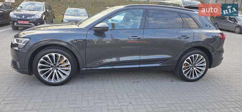 Внедорожник / Кроссовер Audi e-tron 2021 в Тернополе фото 24 Внедорожник / Кроссовер Audi e-tron 2021 в Тернополе