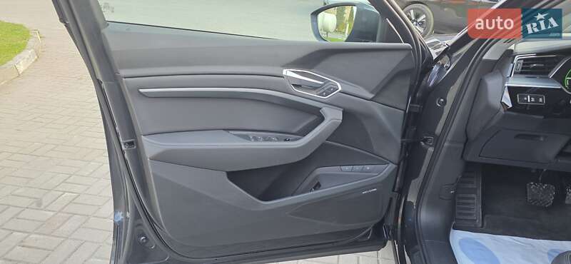 Внедорожник / Кроссовер Audi e-tron 2021 в Тернополе фото 41 Внедорожник / Кроссовер Audi e-tron 2021 в Тернополе