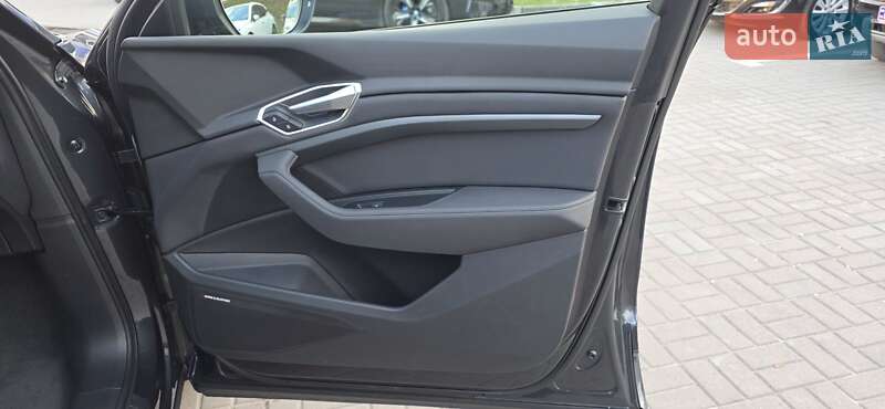 Внедорожник / Кроссовер Audi e-tron 2021 в Тернополе фото 64 Внедорожник / Кроссовер Audi e-tron 2021 в Тернополе