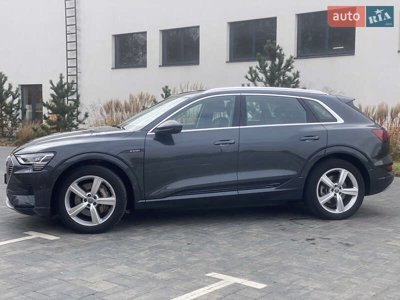 Внедорожник / Кроссовер Audi e-tron 2020 в Луцке