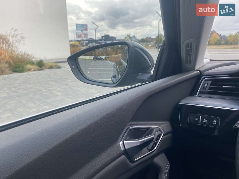 Внедорожник / Кроссовер Audi e-tron 2020 в Луцке