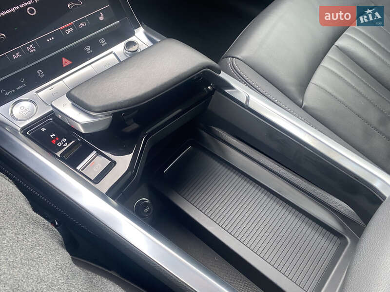 Внедорожник / Кроссовер Audi e-tron 2020 в Луцке