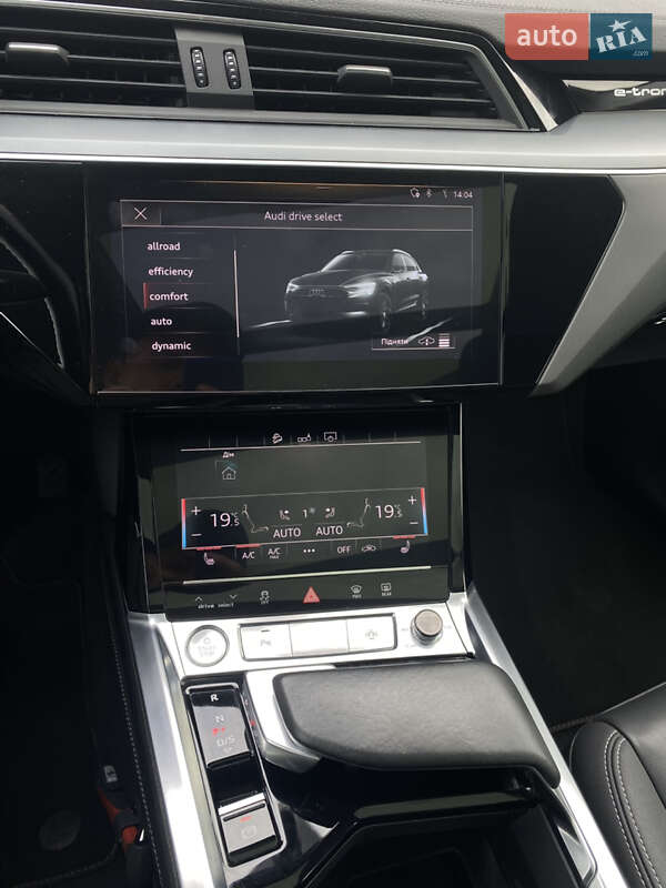 Внедорожник / Кроссовер Audi e-tron 2020 в Луцке