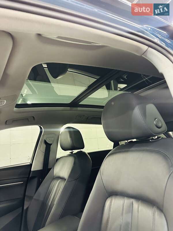 Внедорожник / Кроссовер Audi e-tron 2019 в Тернополе