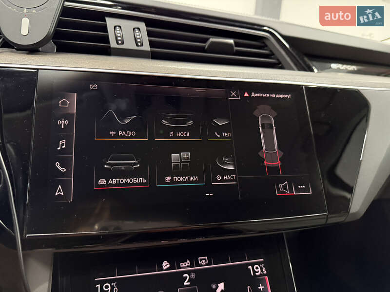 Позашляховик / Кросовер Audi e-tron 2019 в Одесі