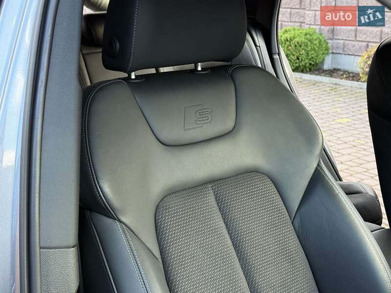 Позашляховик / Кросовер Audi e-tron 2019 в Рівному