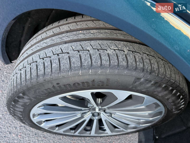 Позашляховик / Кросовер Audi e-tron 2020 в Львові фото 8 Позашляховик / Кросовер Audi e-tron 2020 в Львові